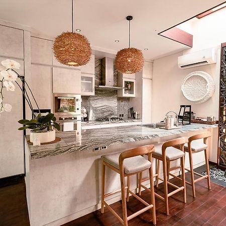 Sunset Palms Beach Villa 金巴兰 外观 照片